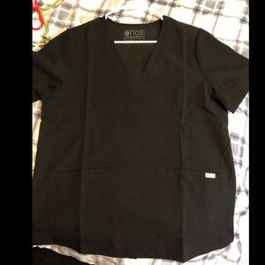 NWOT Figs Scrub Top in Black